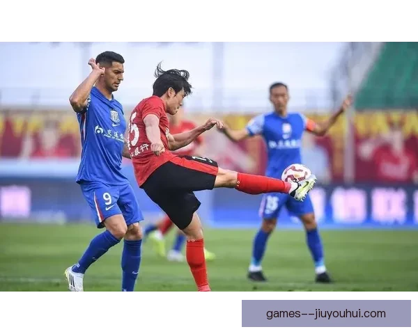 斯卢茨基点化上海申花勇夺超级杯却在联赛收官翻车遗憾屈居亚军